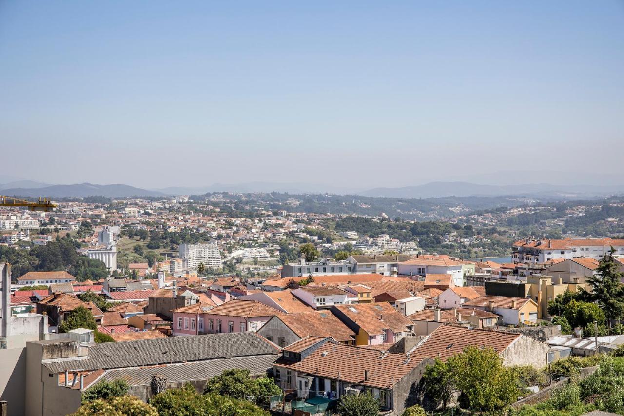 Elegant Studio W/ Ac & Balcony By Lovelystay Porto Buitenkant foto
